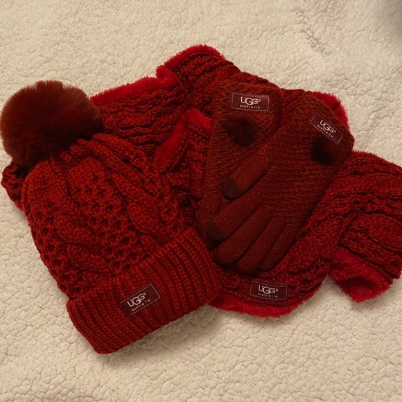 UGG Accessories - Black Friday sale on ugg hat scarf and gloves set